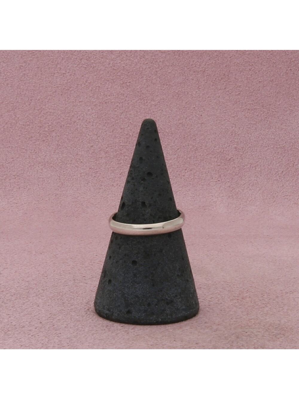 sterling silver smooth band ring size 6.5